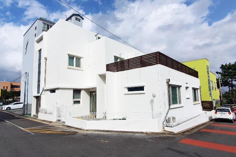 Jeju Guesthouse Togŭnnae Eksteriør billede